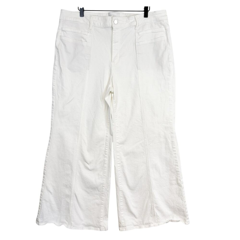 White House Black Market High Rise Wide Leg White Pants 28" - 18S 18 Short